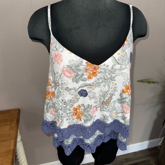 Anthropologie Floreat Lace Trim Cami - Picture 4 of 13